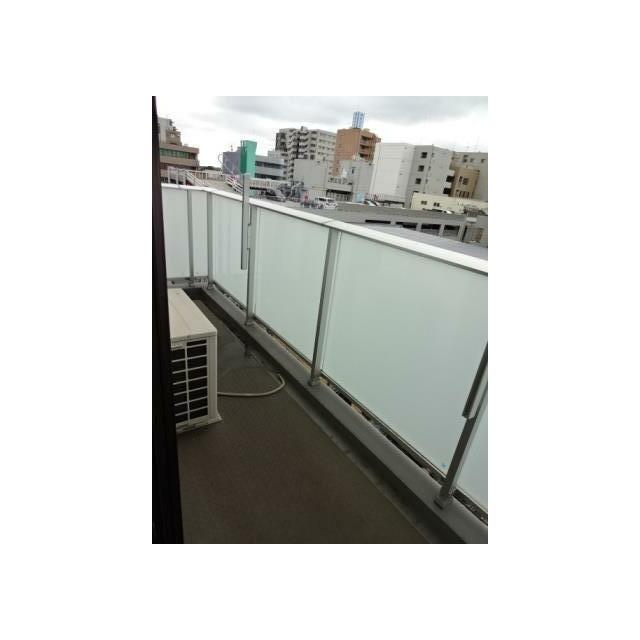 バルコニー　南西向きなのでお洗濯物が気持ち良く乾きます。