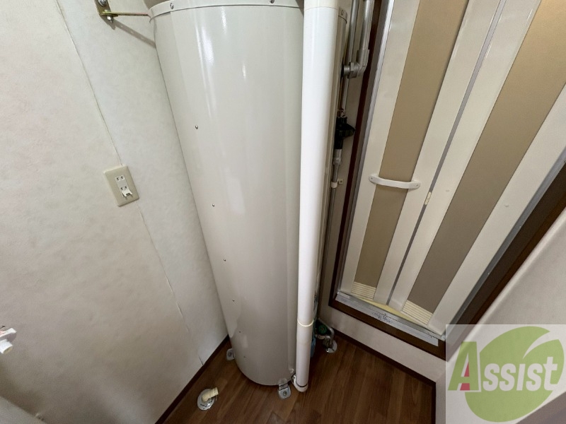 その他設備　電気温水器です。オール電化でお得で安心ですね。
