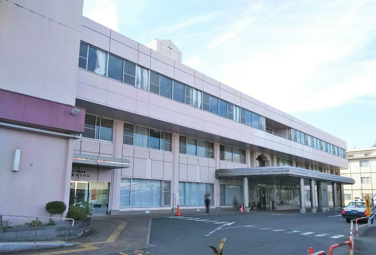 病院　衣笠総合病院（病院）まで100m