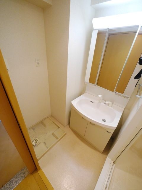 洗面設備　別部屋参考写真