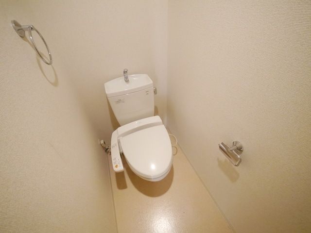 トイレ　別部屋参考写真