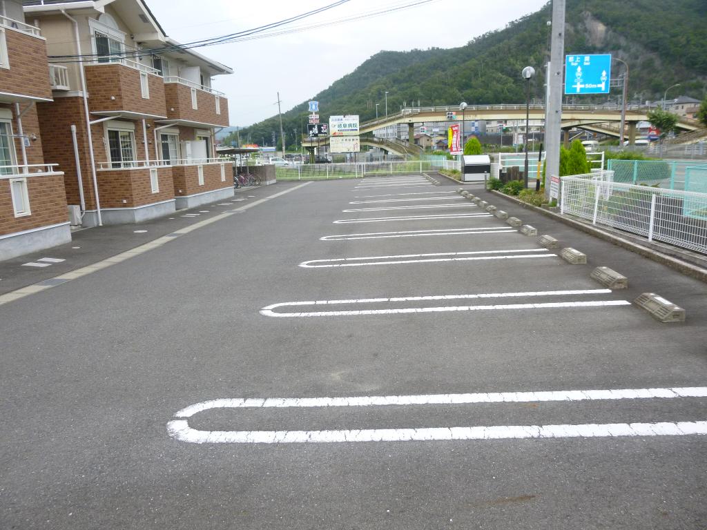 その他共有部分　駐車場