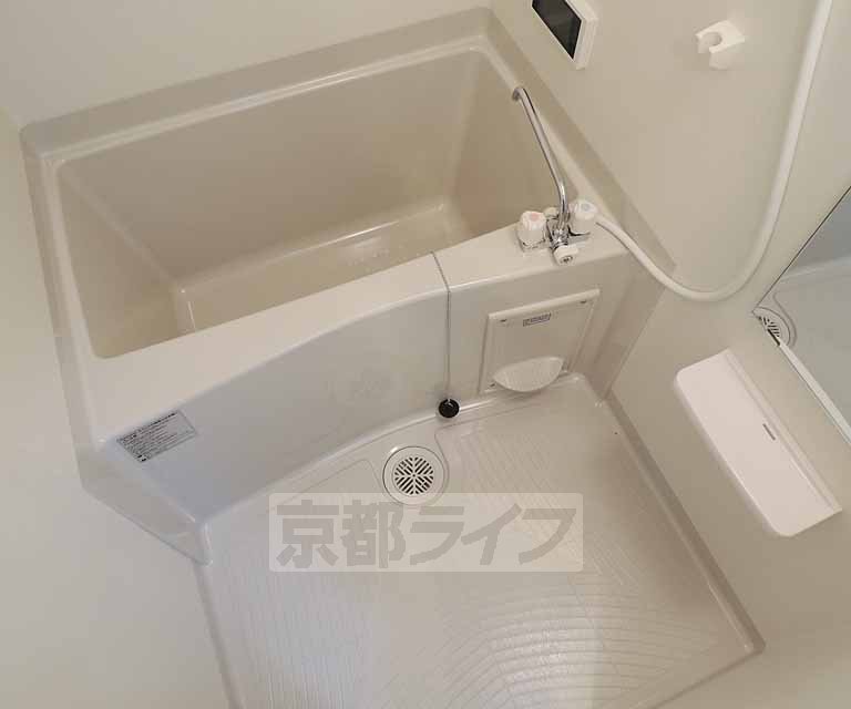 バス・シャワールーム　広い