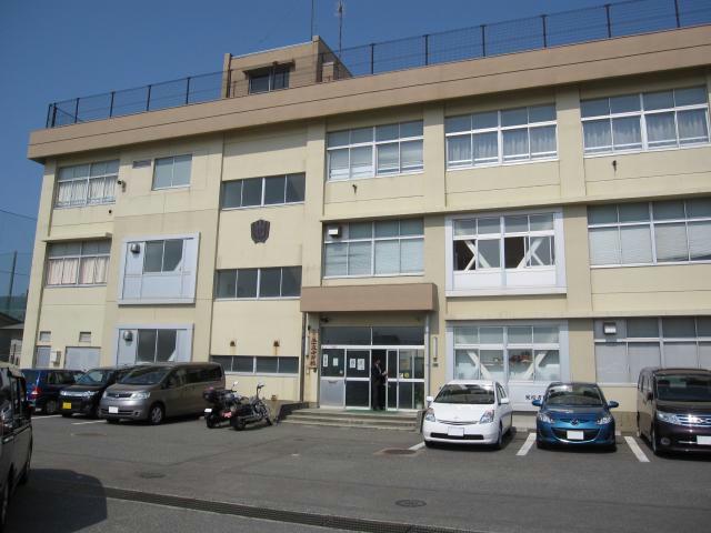 中学校　新潟市立五十嵐中学校（中学校）まで1390m