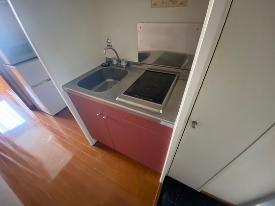 キッチン　※別部屋の写真です