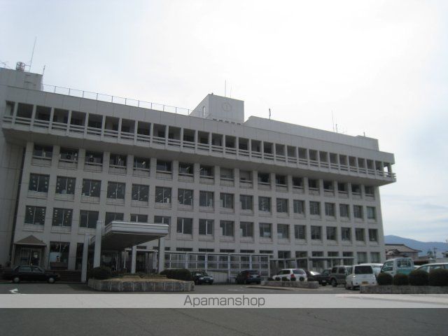 その他　敦賀市役所（その他）まで400m