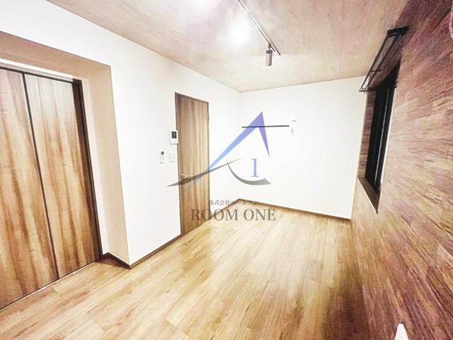 居室・リビング　洋室のお部屋です。