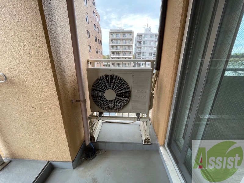 バルコニー　バルコニーが付いていますので一息ついてみてはいかがですか。