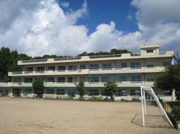 小学校　芝田小学校（小学校）まで400m
