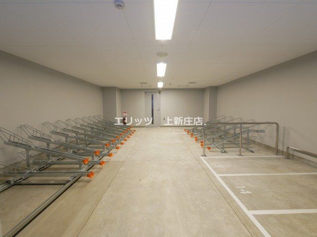 駐車場　駐輪場