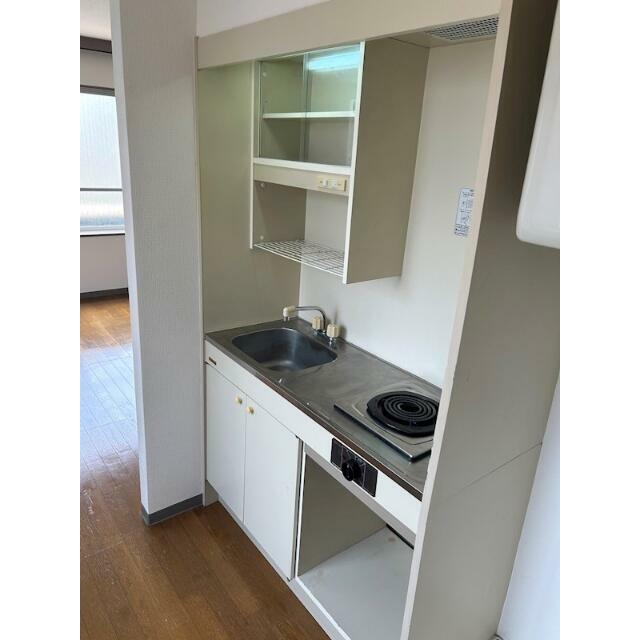 キッチン　ミニキッチン、電気調理器とすぐに使えます！※写真転用