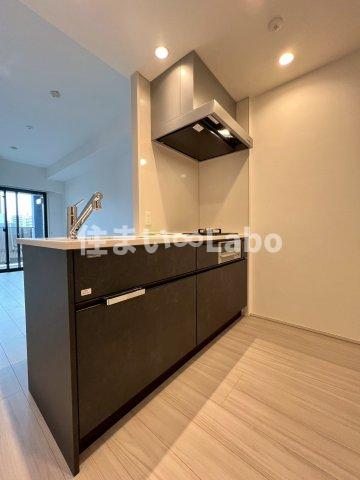 キッチン　同建物別部屋参考写真