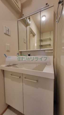 洗面設備　反転タイプ・別部屋参考写真