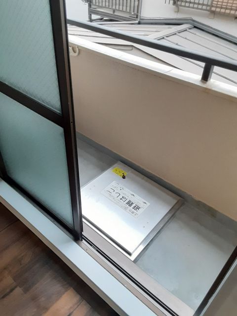 バルコニー