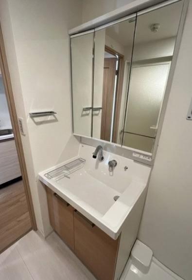 洗面設備　Adachi Liner Toneri Residence