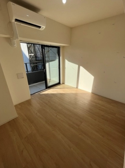 居室・リビング　Adachi Liner Toneri Residence