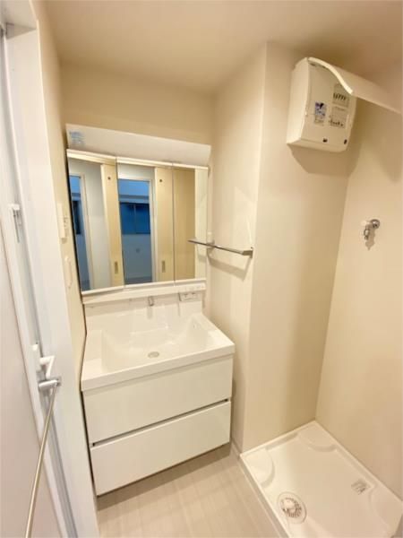 洗面設備　別部屋参考写真