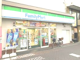 コンビニ　ファミリーマート 清瀬駅南口店（コンビニ）まで589m