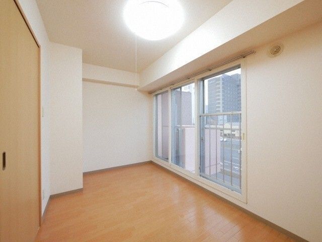 その他　※写真は３階同号室です。