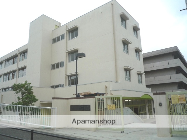 小学校　吹田市立南山田小学校（小学校）まで450m
