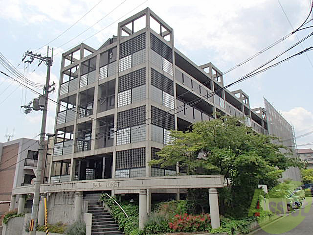 建物外観　豊中市春日町「ベル・フォーレ」