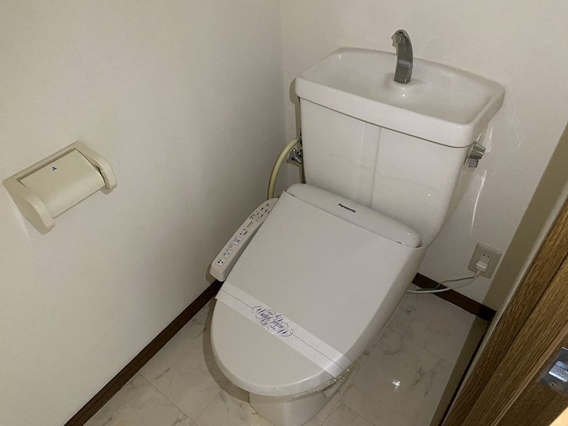 トイレ　イメージ