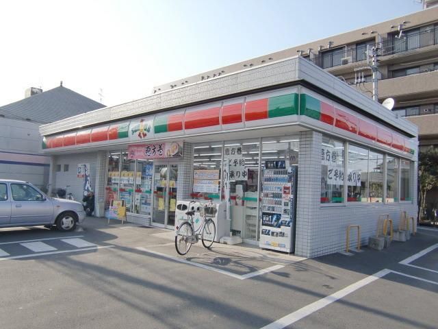 コンビニ　サンクス（コンビニ）まで296m