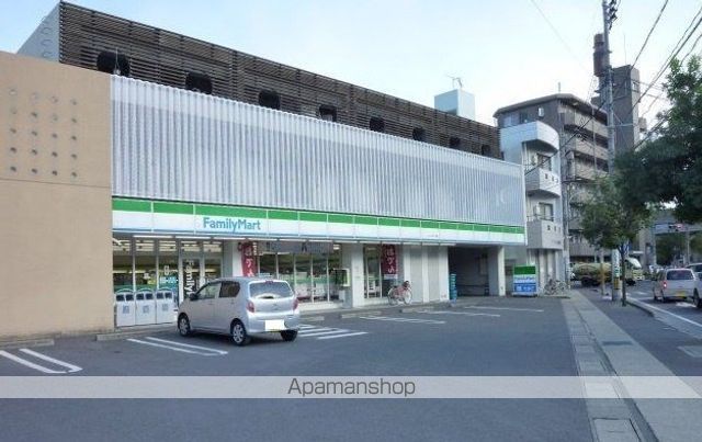 コンビニ　ファミリーマート（コンビニ）まで2613m