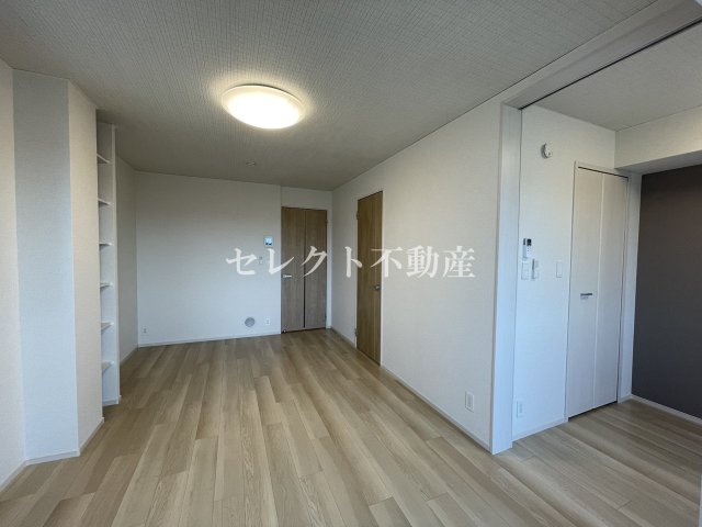 居室・リビング　【アイ・ヴィレッジ古閑中町Ａ】ゆったりとしたリビングです