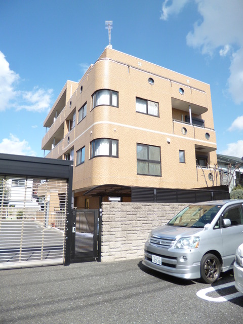 建物外観　住環境良好の賃貸マンション