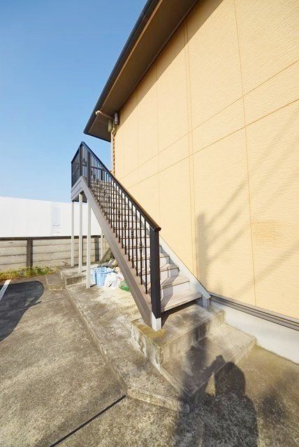 エントランス　★オール電化で経済的★