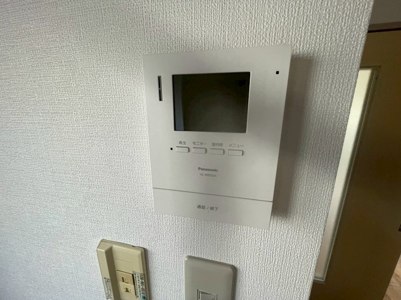 セキュリティ　103号室の写真を使用しております。