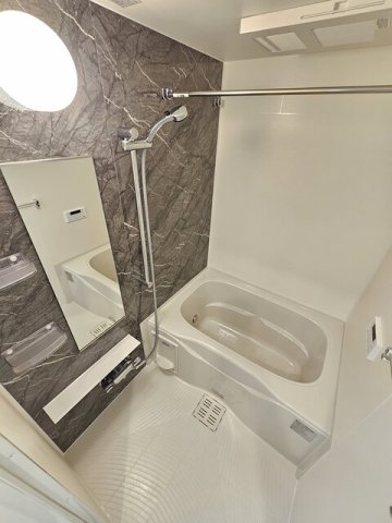 バス・シャワールーム　お風呂で日々の疲れを落としましょう