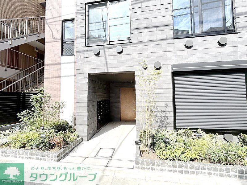 エントランス　部屋探しは株式会社　タウンハウジング　までお気軽にお問合せ…