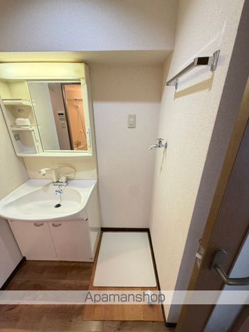 ＪＲ東海道本線 浜松駅 バス乗車時間：9分 最寄りバス停で下車 徒歩5分 6階建 築27年の内装写真