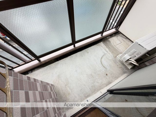 ＪＲ東海道本線 浜松駅 バス乗車時間：9分 最寄りバス停で下車 徒歩5分 6階建 築27年の内装写真