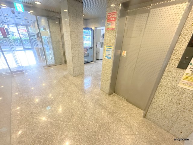 ロビー