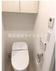 トイレ　?