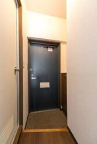 玄関　別部屋参考写真です。