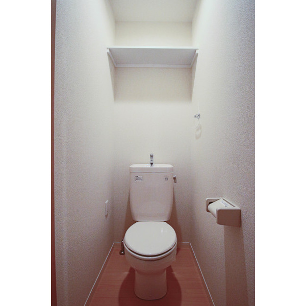 トイレ　１階のお部屋です