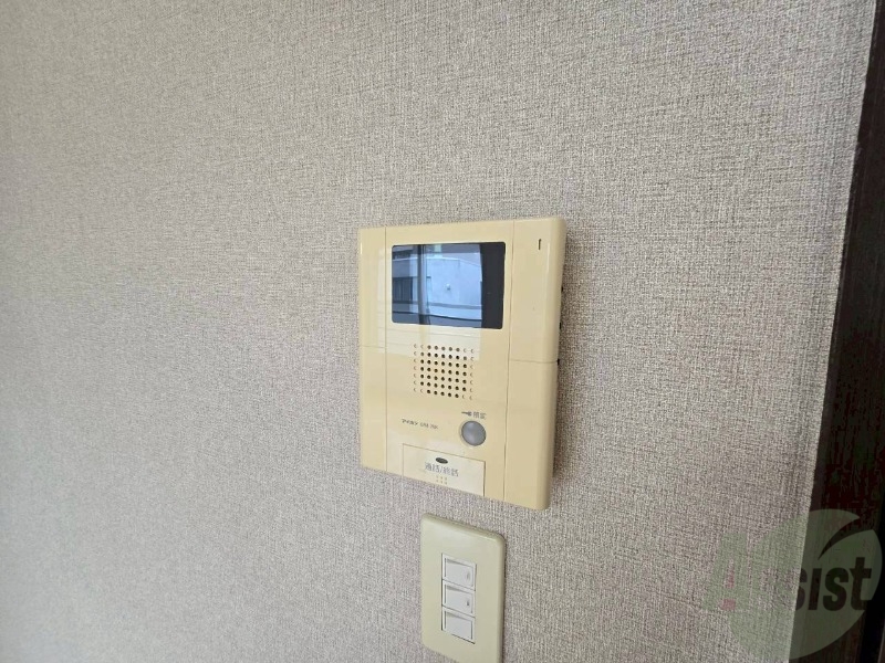 セキュリティ　インターホンで来客確認ができます。安心ですね。