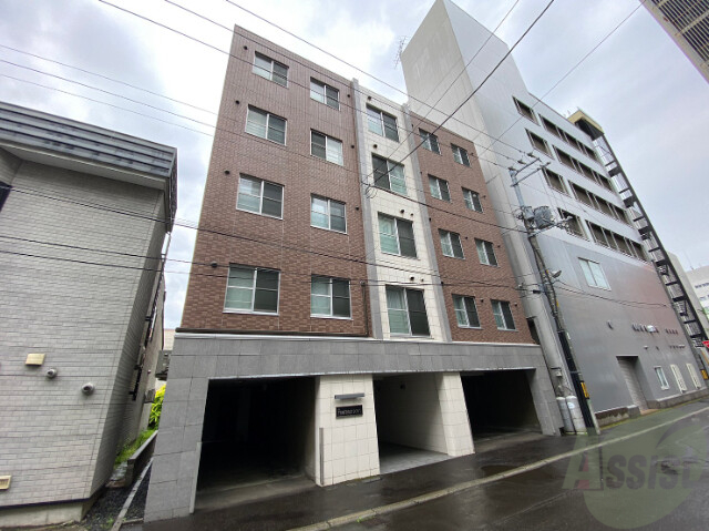 建物外観　札幌市中央区北４条西「フレグランスコート」