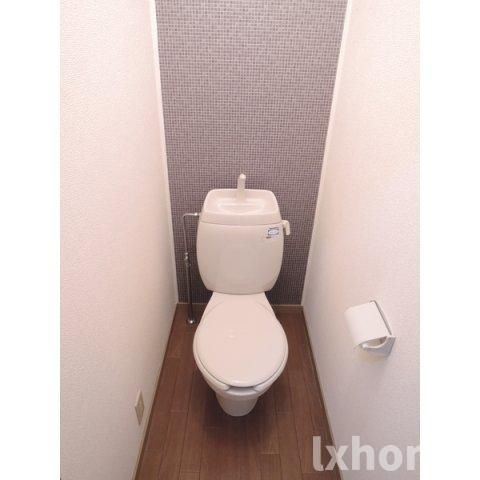 トイレ　ゆったりとした空間のトイレです