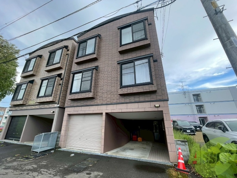 建物外観　札幌市東区北１３条東「エヴァンス大友公園」