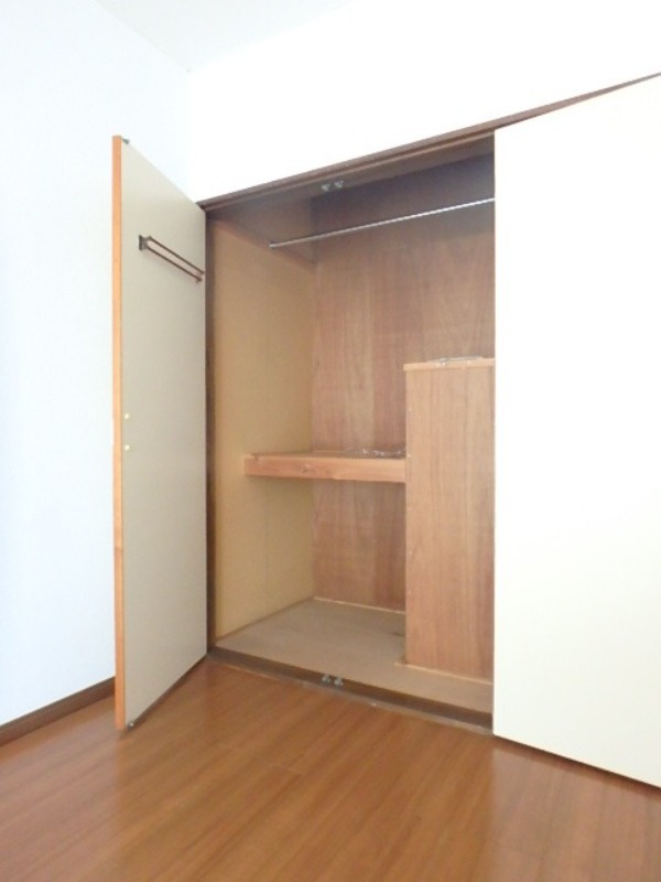 収納　図面と現状に相違がある場合には現状を優先