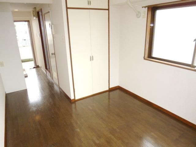 その他部屋・スペース　★広々洋室★