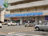コンビニ　ローソン津新町１丁目店（コンビニ）まで715m