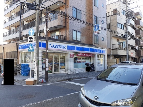 コンビニ　ローソン（コンビニ）まで500m