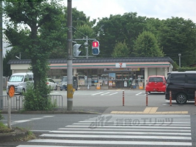 コンビニ　セブンイレブン京都吉祥院中河原（コンビニ）まで70m