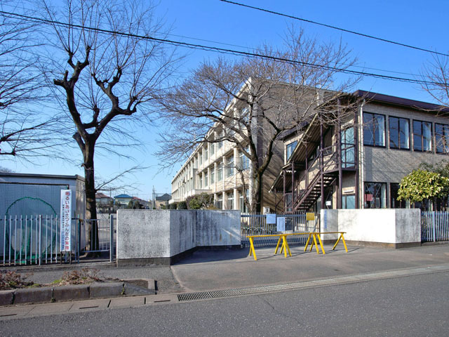 小学校　武蔵村山市立第十小学校（小学校）まで1058m